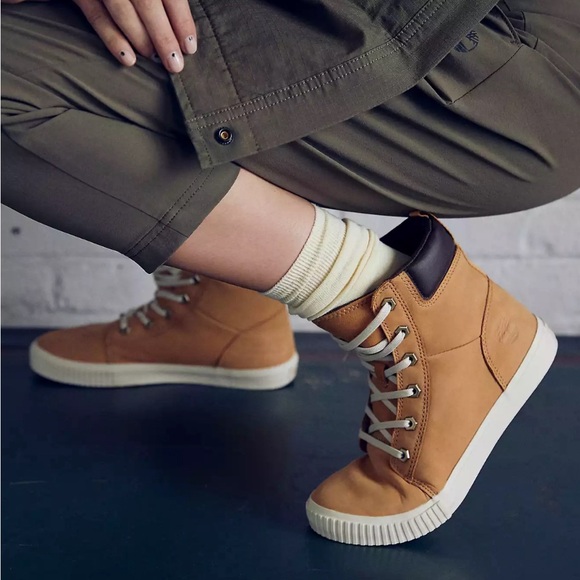 Timberland Sklya Bay 6-in Boot - Picture 8 of 8